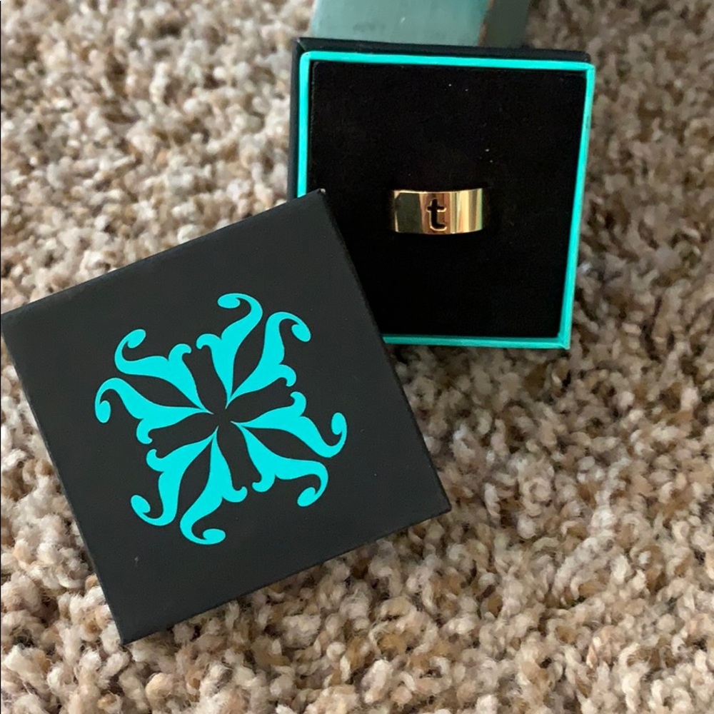 Brand new lower case t gold ring